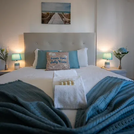 Stunning Blue House, Caparica Apartment Costa da Caparica