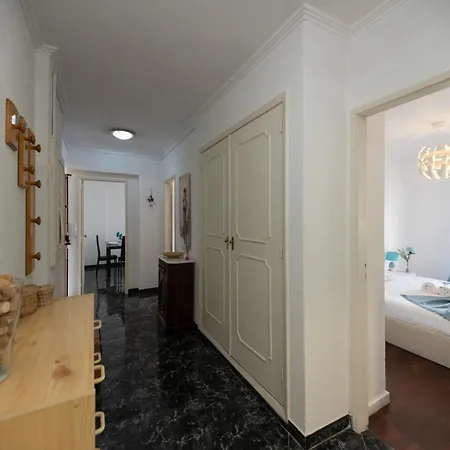 Apartment Stunning Blue House, Caparica