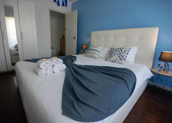 Stunning Blue House, Caparica Lejlighed *