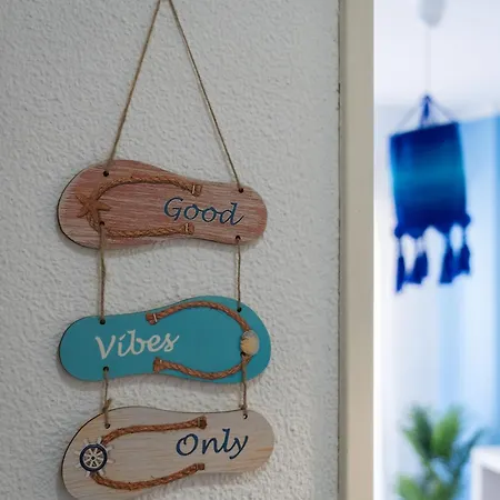 Apartment Stunning Blue House, Caparica Costa da Caparica