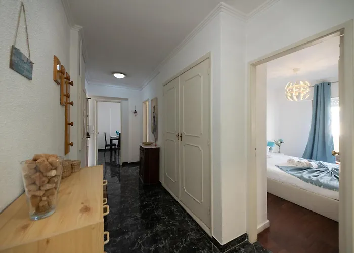 Apartament Stunning Blue House, Caparica